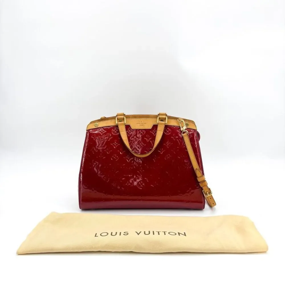 Louis Vuitton delivery duty